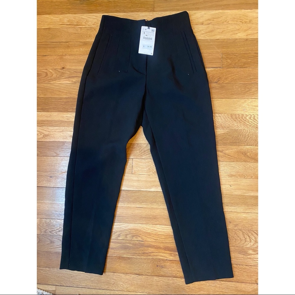 Never worn, tags on, Zara pants!